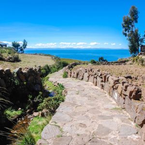 tour-puno-taquile-7